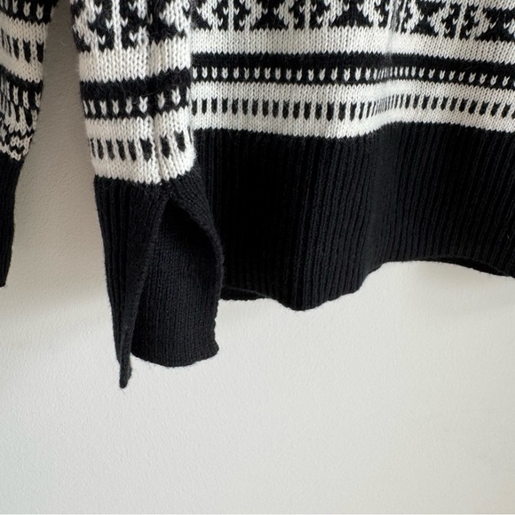 Old Navy Black & White Far Isle Sweater Women’s Large NEW - Picture 7 of 11